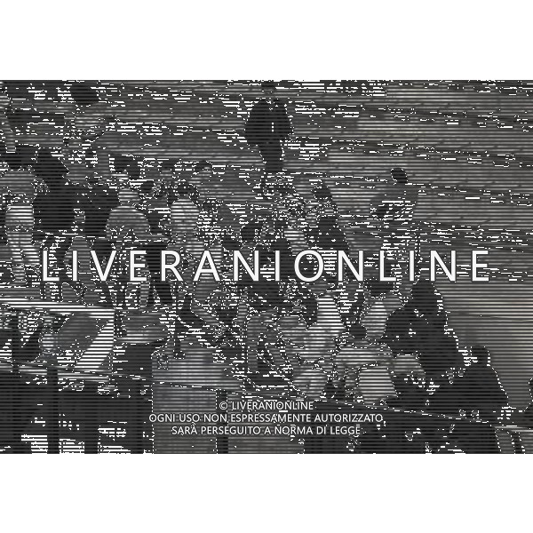 MILANO 20-03-1991 QUARTI DI FINALE DI COPPA UEFA INTER ATALANTA 2-0 NELLA FOTO INCIDENTI CON I TIFOSI AG ALDO LIVERANI SAS