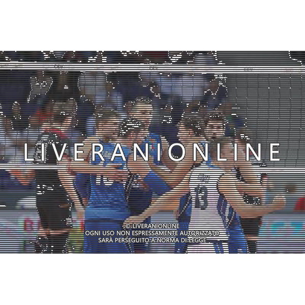 SZCZECIN, AZOTY ARENA 25.08.2017 CEV MISTRZOSTWA EUROPY W PILCE SIATKOWEJ MEZCZYZN LOTTO EUROVOLLEY POLAND 2017 NIEMCY - WLOCHY CEV MENS VOLLEYBALL EUROPEAN CHAMPIONSHIP LOTTO EUROVOLLEY POLAND 2017 NIEMCY - WLOCHY NZ REPREZENTACJA WLOCH PO ZDOBYCIU PUNKTU / TEAM OF ITALY AFTER GAINING THE POINT FOT. KRZYSZTOF CICHOMSKI / NEWSPIX.PL --- Newspix.pl *** Local Caption *** www.newspix.pl mail us: info@newspix.pl call us: 0048 022 23 22 222 --- Polish Picture Agency by Ringier Axel Springer Poland