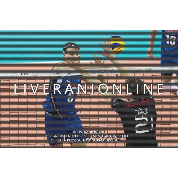 25.08.2017, Szczecin , Wlochy - Niemcy , CEV Mistrzostwa Europy w Pilce Siatkowej mezczyzn Lotto Eurovolley Poland 2017 , Volleyball European Championships Poland 2017 , Germany - Italy , N Z Somone Giannelli (ITA), Tobias Krick (GER) , FOT. Adam Jastrzebowski / newspix.pl --- Newspix.pl *** Local Caption *** www.newspix.pl mail us: info@newspix.pl call us: 0048 022 23 22 222 --- Polish Picture Agency by Ringier Axel Springer Poland