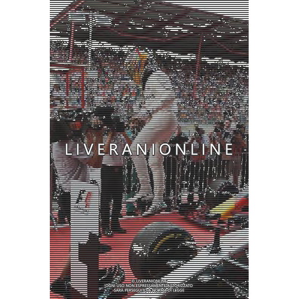 Race winner Lewis Hamilton (GBR) Mercedes AMG F1 W08 celebrates in parc ferme. 27.08.2017. Formula 1 World Championship, Rd 12, Belgian Grand Prix, Spa Francorchamps, Belgium, Race Day. / AGENZIA ALDO LIVERANI SAS - ITALY ONLY EDITORIAL USE ONLY
