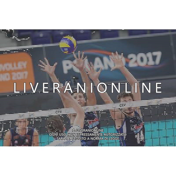 SZCZECIN, AZOTY ARENA 27.08.2017 CEV MISTRZOSTWA EUROPY W PILCE SIATKOWEJ MEZCZYZN LOTTO EUROVOLLEY POLAND 2017 SLOWACJA - WLOCHY CEV MENS VOLLEYBALL EUROPEAN CHAMPIONSHIP LOTTO EUROVOLLEY POLAND 2017 SLOWACJA - WLOCHY NZ STEFAN CHRTIANSKY JR, SIMONE GIANNELLI, MATTEO PIANO FOT. KRZYSZTOF CICHOMSKI / NEWSPIX.PL --- Newspix.pl AG ALDO LIVERANI SAS *** Local Caption *** www.newspix.pl mail us: info@newspix.pl call us: 0048 022 23 22 222 --- Polish Picture Agency by Ringier Axel Springer Poland