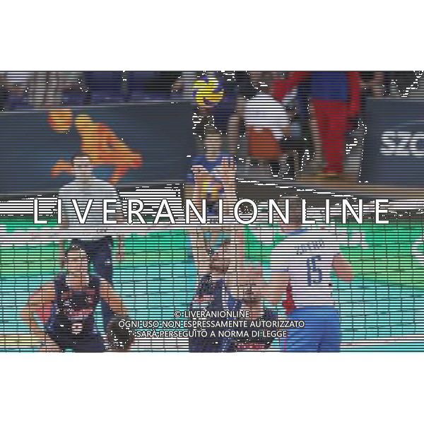 SZCZECIN, AZOTY ARENA 27.08.2017 CEV MISTRZOSTWA EUROPY W PILCE SIATKOWEJ MEZCZYZN LOTTO EUROVOLLEY POLAND 2017 SLOWACJA - WLOCHY CEV MENS VOLLEYBALL EUROPEAN CHAMPIONSHIP LOTTO EUROVOLLEY POLAND 2017 SLOWACJA - WLOCHY NZ MATTEO PIANO, JURAJ ZATKO FOT. KRZYSZTOF CICHOMSKI / NEWSPIX.PL --- Newspix.pl AG ALDO LIVERANI SAS *** Local Caption *** www.newspix.pl mail us: info@newspix.pl call us: 0048 022 23 22 222 --- Polish Picture Agency by Ringier Axel Springer Poland