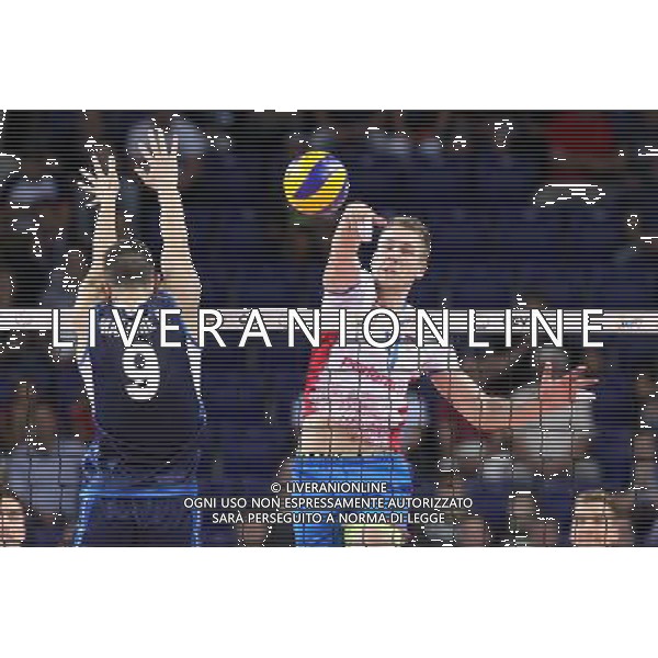 SZCZECIN, AZOTY ARENA 27.08.2017 CEV MISTRZOSTWA EUROPY W PILCE SIATKOWEJ MEZCZYZN LOTTO EUROVOLLEY POLAND 2017 SLOWACJA - WLOCHY CEV MENS VOLLEYBALL EUROPEAN CHAMPIONSHIP LOTTO EUROVOLLEY POLAND 2017 SLOWACJA - WLOCHY NZ DANIELE MAZZONE, PETER ONDROVIC FOT. KRZYSZTOF CICHOMSKI / NEWSPIX.PL --- Newspix.pl AG ALDO LIVERANI SAS *** Local Caption *** www.newspix.pl mail us: info@newspix.pl call us: 0048 022 23 22 222 --- Polish Picture Agency by Ringier Axel Springer Poland