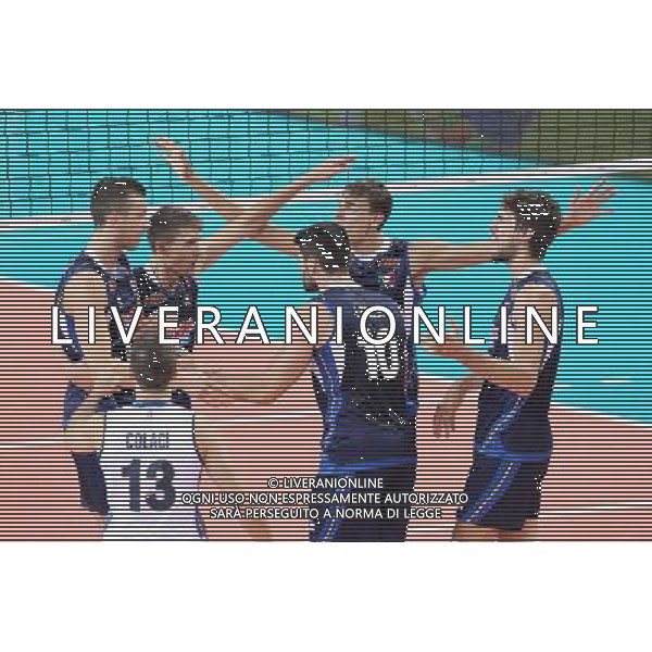 SZCZECIN, AZOTY ARENA 27.08.2017 CEV MISTRZOSTWA EUROPY W PILCE SIATKOWEJ MEZCZYZN LOTTO EUROVOLLEY POLAND 2017 SLOWACJA - WLOCHY CEV MENS VOLLEYBALL EUROPEAN CHAMPIONSHIP LOTTO EUROVOLLEY POLAND 2017 SLOWACJA - WLOCHY NZ REPREZENTACJA WLOCH PO ZDOBYCIU PUNKTU / TEAM OF ITALY AFTER GAINING THE POINT FOT. KRZYSZTOF CICHOMSKI / NEWSPIX.PL --- Newspix.pl AG ALDO LIVERANI SAS *** Local Caption *** www.newspix.pl mail us: info@newspix.pl call us: 0048 022 23 22 222 --- Polish Picture Agency by Ringier Axel Springer Poland