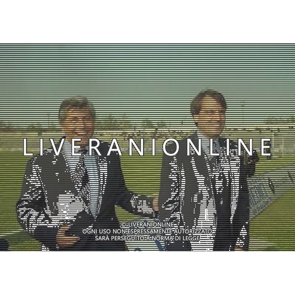 1997-1998 SASSUOLO -NAZIONALE ITALIANA UNDER 21-GALLES NELLA FOTO LUCIANO NIZZOLA CON MARCO TARDELLI AG ALDO LIVERANI SAS