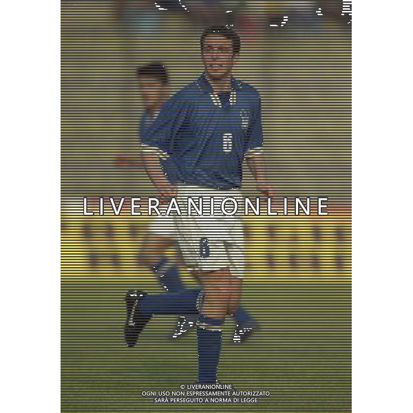 1997-1998 SASSUOLO -NAZIONALE ITALIANA UNDER 21-GALLES NELLA FOTO RAFFAELE LONGO AG ALDO LIVERANI SAS