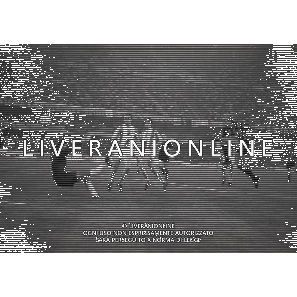 03-10-1990 VERONA-COPPA UEFA INTER RAPID VIENNA 3-1 NELLA FOTO GOAL JURGEN KLINSMANN AG ALDO LIVERANI SAS
