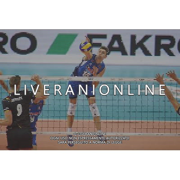 KATOWICE HALA SPODEK 31.08.2017 LOTTO EUROVOLLEY 2017 MECZ MISTRZOSTW EUROPY 2017 SIATKOWKA 1/4 FINALU BELGIA (czarne) - WLOCHY (niebieskie) NZ Oleg Antonov . FOT TOMASZ WANTULA / NEWSPIX.PL KATOWICE SPODEK 31.08.2017 VOLEYYBALL MEN\'S CHAMPIONSCHIP LOTTO EUROVOLLEY POLAND 2017 QUARTERFINAL BELGIUM - ITALY TOMASZ WANTULA / NEWSPIX.PL --- Newspix.pl AG ALDO LIVERANI SAS ONLY ITALY *** Local Caption *** www.newspix.pl mail us: info@newspix.pl call us: 0048 022 23 22 222 --- Polish Picture Agency by Ringier Axel Springer Poland