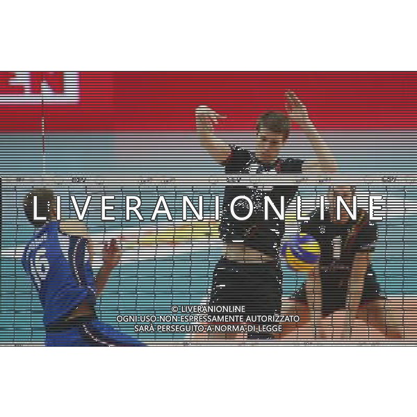 KATOWICE HALA SPODEK 31.08.2017 LOTTO EUROVOLLEY 2017 MECZ MISTRZOSTW EUROPY 2017 SIATKOWKA 1/4 FINALU BELGIA (czarne) - WLOCHY (niebieskie) NZ Gert Van Walle . FOT TOMASZ WANTULA / NEWSPIX.PL KATOWICE SPODEK 31.08.2017 VOLEYYBALL MEN\'S CHAMPIONSCHIP LOTTO EUROVOLLEY POLAND 2017 QUARTERFINAL BELGIUM - ITALY TOMASZ WANTULA / NEWSPIX.PL --- Newspix.pl AG ALDO LIVERANI SAS ONLY ITALY *** Local Caption *** www.newspix.pl mail us: info@newspix.pl call us: 0048 022 23 22 222 --- Polish Picture Agency by Ringier Axel Springer Poland
