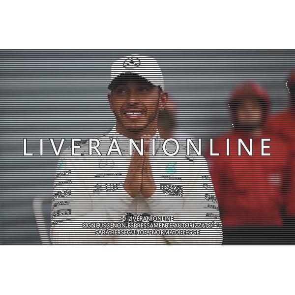 Lewis Hamilton (GBR) Mercedes AMG F1 celebrates his 69th pole position in qualifying parc ferme. 02.09.2017. Formula 1 World Championship, Rd 13, Italian Grand Prix, Monza, Italy, Qualifying Day. AG ALDO LIVERANI SAS ONLY ITALY