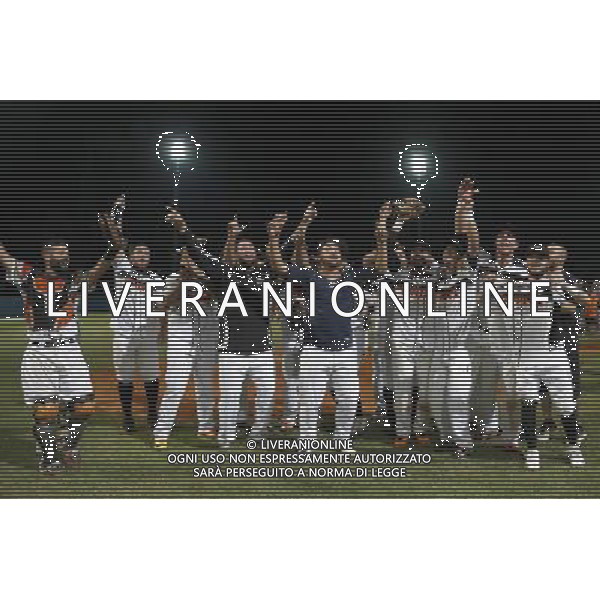 Baseball Italian League gara 3 Pirati Rimini vs T\'A San Marino 05/09/2017 nella foto: esultanza finale del Rimini per la vittoria dello scudetto Â©Claudio Zamagni/Agenzia Aldo Liverani / AGENZIA ALDO LIVERANI SAS