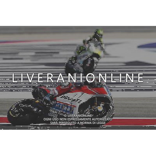 Motomondiale prove libere Gran Premio Tribul Mastercard di San Marino e della Riviera di Rimini 08/09/2017 nella foto: Andrea Dovizioso (Ducati Official Team) Cal Crutchlow (LCR Honda) ©Claudio Zamagni/Agenzia Aldo Liverani Andrea Dovizioso (Ducati Official Team) Cal Crutchlow (LCR Honda) during Free Practice MotoGP Tribul Mastercard of San Marino on September 08, 2017 at Misano World Circuit Marco Simoncelli Misano Adriatico Italy photo credit by Claudio Zamagni/Aldo Liverani Photo Agency 