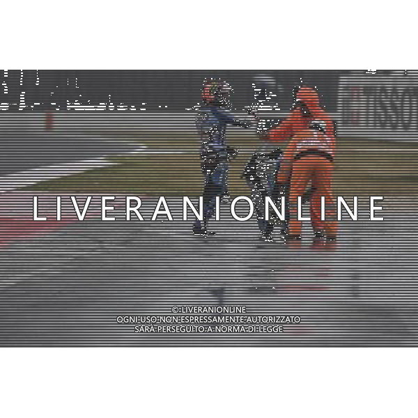 10.09.2017. Misano World Circuit, Misano, Italia. Aron Canet discute con commissari dopo caduta per ripartire FOTO G.PIAZZOLLA-AG ALDO LIVERANI SAS