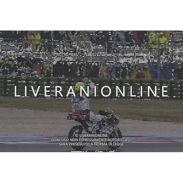 10.09.2017. Misano World Circuit, Misano, Italia. Romano Fenati celebra primo posto FOTO G.PIAZZOLLA-AG ALDO LIVERANI SAS