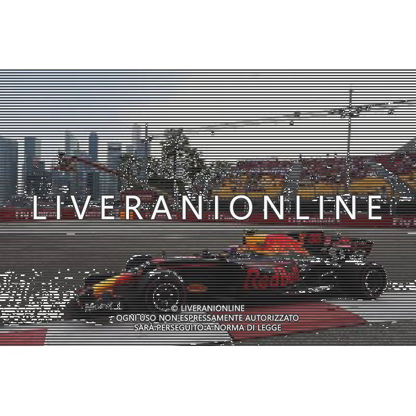 Daniel Ricciardo (AUS) Red Bull Racing RB13. 15.09.2017. Formula 1 World Championship, Rd 14, Singapore Grand Prix, Marina Bay Street Circuit, Singapore, Practice Day. AG ALDO LIVERANI SAS ONLY ITALY