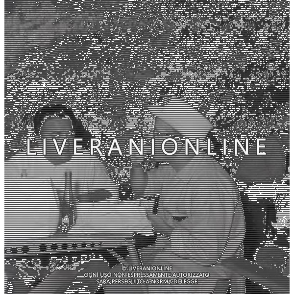 Federico Fellini regista, sceneggiatore, scrittore e fumettista italiano - Retrospettiva nella foto durante le riprese del film \' Le notti di Cabiria\' nel 1956 © Archivio / AGENZIA ALDO LIVERANI SAS 