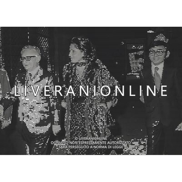 RETROSPETTIVA GIOVANNI LEONE POLITICO E PRESIDENTE DELLA REPUBBLICA ITALIANA NELLA FOTO GIOVANNI LEONE CON LA MOGLIE VITTORIA MICCHITTO E IL FIGLIO AG ALDO LIVERANI SAS