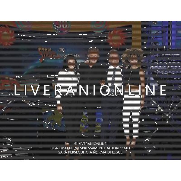 Cologno Monzese, ( MI ) 22/09/2016 Mediaset - Photocall Striscia la Notizia Nella foto: Shaila Gatta, Ezio Greggio, Enzo Iacchetti e Mikaela Neaze Silva PH Lauro Montagnini AG ALDO LIVERANI SAS