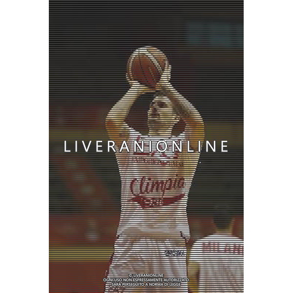 Prozis Supercoppa 23/09/2017 EA7 Emporio Armani - Dolomiti Energia Trento nella foto: Cinciarini Andrea Â©Claudio Zamagni/Agenzia Aldo Liverani Cinciarini Andrea during Italian Basketball Prozis supercup 2017 - EA7 Emporio Armani vs Dolomiti Energia Trento at Unieuro Arena ForlÃ¬, on september 23, 2017 photo credit by Claudio Zamagni/Aldo Liverani Photo Agency/ AGENZIA ALDO LIVERANI SAS