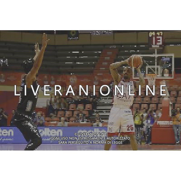 Prozis Supercoppa 23/09/2017 EA7 Emporio Armani - Dolomiti EnergiaTrento nella foto: Theodore Jordan Â©Claudio Zamagni/Agenzia Aldo Liverani Theodore Jordan during Italian Basketball Prozis supercup 2017 - EA7 Emporio Armani vs Dolomiti Energia Trento at Unieuro Arena ForlÃ¬, on september 23, 2017 photo credit by Claudio Zamagni/Aldo Liverani Photo Agency/ AGENZIA ALDO LIVERANI SAS
