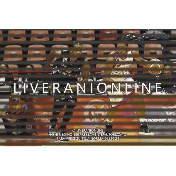 Prozis Supercoppa 23/09/2017 EA7 Emporio Armani - Dolomiti EnergiaTrento nella foto: Goudelock Andrew Â©Claudio Zamagni/Agenzia Aldo Liverani Goudelock Andrew during Italian Basketball Prozis supercup 2017 - EA7 Emporio Armani vs Dolomiti Energia Trento at Unieuro Arena ForlÃ¬, on september 23, 2017 photo credit by Claudio Zamagni/Aldo Liverani Photo Agency/ AGENZIA ALDO LIVERANI SAS