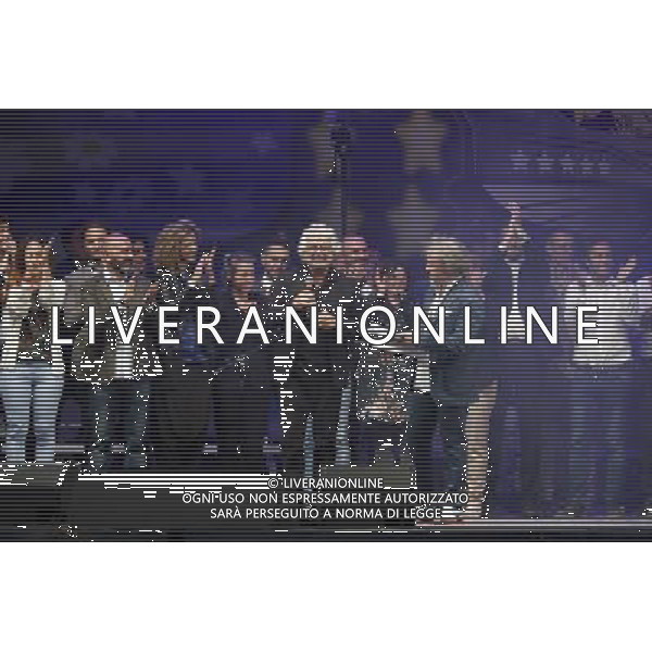 Rimini - Italia 5 stelle 23/09/2017 nella foto: Beppe Grillo con i parlamentari 5 stelle e il notaio Â©Claudio Zamagni/Agenzia Aldo Liverani / AGENZIA ALDO LIVERANI SAS - La tre giorni di kermesse del Movimento 5 stelle a Rimini - per proclamare il vincitore delle primarie online del M5S per scegliere il candidato premier 23 settembre 2017