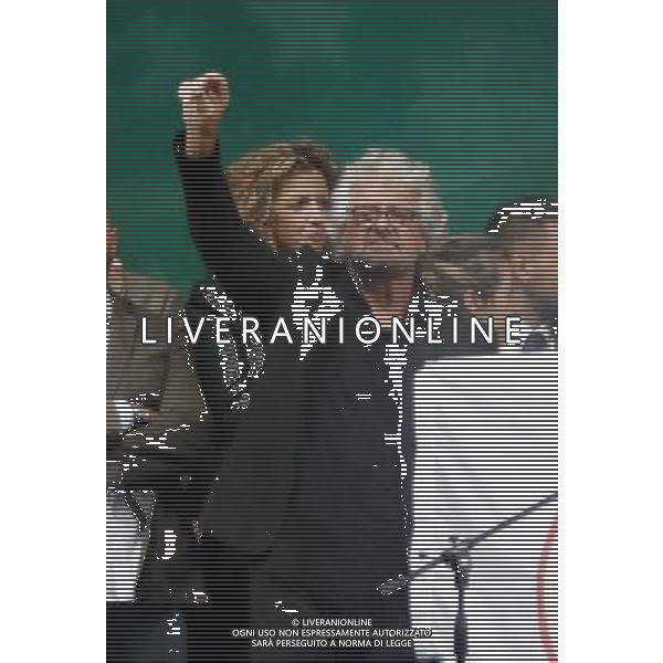 Rimini - Italia 5 stelle 23/09/2017 nella foto: Beppe Grillo con i parlamentari 5 stelle Â©Claudio Zamagni/Agenzia Aldo Liverani / AGENZIA ALDO LIVERANI SAS - La tre giorni di kermesse del Movimento 5 stelle a Rimini - per proclamare il vincitore delle primarie online del M5S per scegliere il candidato premier 23 settembre 2017