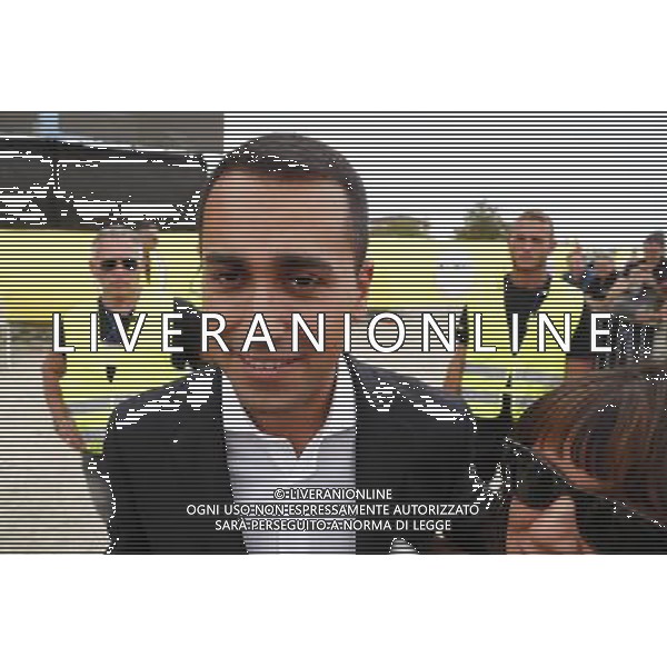 Rimini - Italia 5 stelle 24/09/2017 nella foto: Luigi Di Maio incontra il pubblico Â©Claudio Zamagni/Agenzia Aldo Liverani / AGENZIA ALDO LIVERANI SAS - Rimini - Italia Movimento 5 stelle - La tre giorni di kermesse del Movimento 5 stelle a Rimini - per proclamare il vincitore delle primarie online del M5S per scegliere il candidato premier 22/24 settembre 2017 