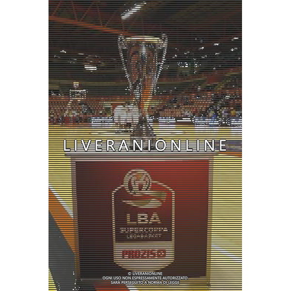 Prosiz Supercoppa 24/09/2017 EA7 Emporio Armani - Umana Reyer Venezia nella foto: la coppa - trofeo ©Claudio Zamagni/Agenzia Aldo Liverani the supercup during Italian Basketball Prosiz supercup 2017 - EA7 Emporio Armani Milano vs Umana Reyer Venezia at Unieuro Arena Forl“, on september 24, 2017 photo credit by Claudio Zamagni/Aldo Liverani Photo Agency / AGENZIA ALDO LIVERANI SAS 