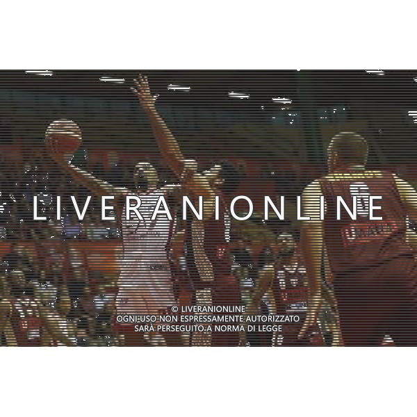 Prosiz Supercoppa 24/09/2017 EA7 Emporio Armani - Umana Reyer Venezia nella foto: Theodore Jordan Â©Claudio Zamagni/Agenzia Aldo Liverani Theodore Jordan during Italian Basketball Prosiz supercup 2017 - EA7 Emporio Armani Milano vs Umana Reyer Venezia at Unieuro Arena ForlÃ¬, on september 24, 2017 photo credit by Claudio Zamagni/Aldo Liverani Photo Agency / AGENZIA ALDO LIVERANI SAS - EA7 Emporio Armani - Umana Reyer Venezia Basket finale Prosiz Supercoppa Forli\' 24 settembre 2017 