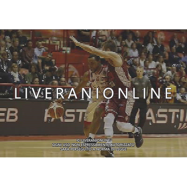 Prosiz Supercoppa 24/09/2017 EA7 Emporio Armani - Umana Reyer Venezia nella foto: Goudelock Andrew Â©Claudio Zamagni/Agenzia Aldo Liverani Goudelock Andrew during Italian Basketball Prosiz supercup 2017 - EA7 Emporio Armani Milano vs Umana Reyer Venezia at Unieuro Arena ForlÃ¬, on september 24, 2017 photo credit by Claudio Zamagni/Aldo Liverani Photo Agency / AGENZIA ALDO LIVERANI SAS - EA7 Emporio Armani - Umana Reyer Venezia Basket finale Prosiz Supercoppa Forli\' 24 settembre 2017 