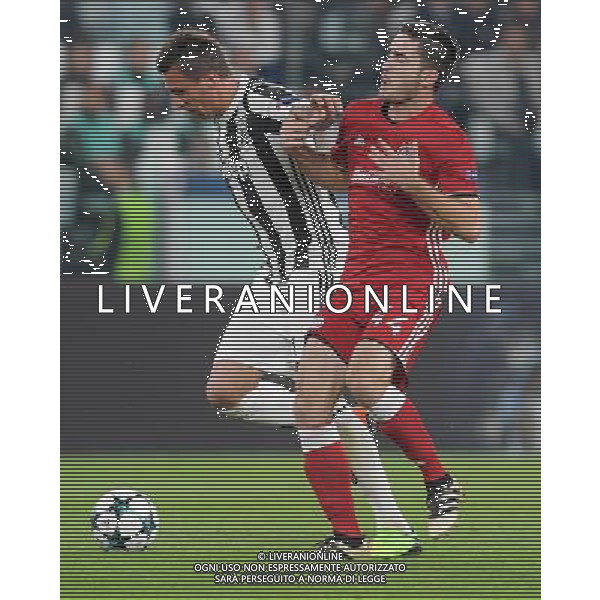 UEFA Champions League 2017/2018 Gruppo D Torino - 27.09.2017 Juventus-Olympiacos Nella Foto:mandzukic mario e zpjelar /Ph.Vitez-Ag. Aldo Liverani