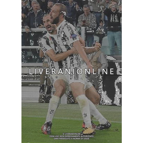 UEFA Champions League 2017/2018 Gruppo D Torino - 27.09.2017 Juventus-Olympiacos Nella Foto: esultanza dopo il gol di gonzalo higuain con giorgio chiellini /Ph.Vitez-Ag. Aldo Liverani