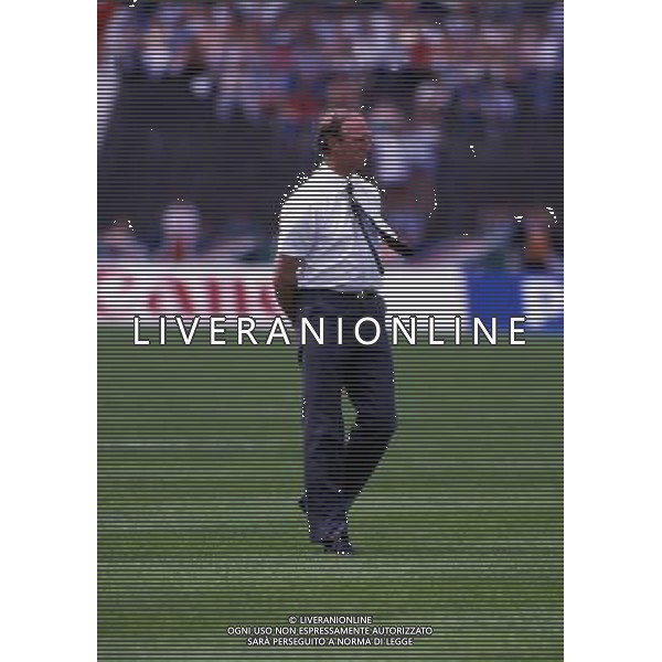 RETROSPETTIVA JACK CHARLTON CALCIATORE E ALLENATORE NELLA FOTO JACK CHARLTON AG ALDO LIVERANI SAS 