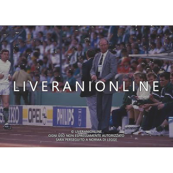 RETROSPETTIVA JACK CHARLTON CALCIATORE E ALLENATORE NELLA FOTO JACK CHARLTON AG ALDO LIVERANI SAS 