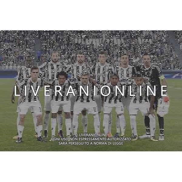 UEFA Champions League 2017/2018 Gruppo D Torino - 27.09.2017 Juventus-Olympiacos Nella Foto:Juventus Squadra Formazione Matuidi,Chiellini,Barzagli,Mandzukic,Bentancur,Buffon,Dybala,Cuadrado,Sturaro,Douglas Costa,Alex Sandro /Ph.Vitez-Ag. Aldo Liverani