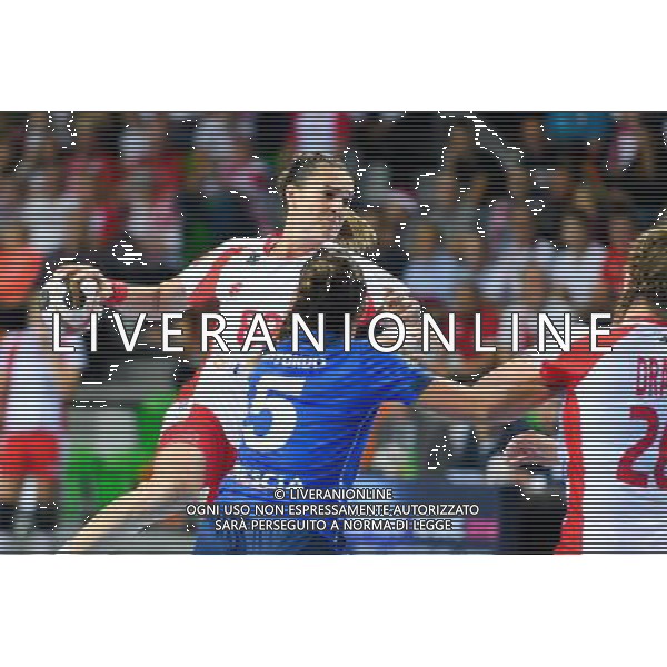 2017.09.27 Lubin Pilka Reczna Kwalifikacje do Mistrzostw Europy EHF 2018 Polska - Wlochy N/z Kinga Achruk Foto Pawel Andrachiewicz / PressFocus 2017.09.27 Lubin Handball 2018 Women\'s European Championship Qualification Poland - Italy Kinga Achruk Credit: Pawel Andrachiewicz / PressFocus / NEWSPIX.PL --- Newspix.pl / AGENZIA ALDO LIVERANI SAS - ITALY ONLY EDITORIAL USE ONLY - Polonia Italia pallamano Femminile Gruppo 2 di qualificazione ai Campionati Europei di Francia 2018 - 27-09-2017