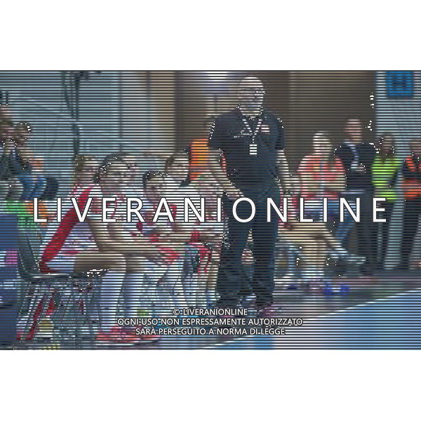 2017.09.27 Lubin Pilka reczna Mecz kwalifikacyjny do Mistrzostw Europy Polska - Wlochy N/z trener Leszek Krowicki Foto Pawel Jaskolka / PressFocus 2017.09.27 Lubin Handball Women European Championship Qualification Poland - Italy Credit: Pawel Jaskolka / PressFocus / NEWSPIX.PL --- Newspix.pl / AGENZIA ALDO LIVERANI SAS - ITALY ONLY EDITORIAL USE ONLY - Polonia Italia pallamano Femminile Gruppo 2 di qualificazione ai Campionati Europei di Francia 2018 - 27-09-2017