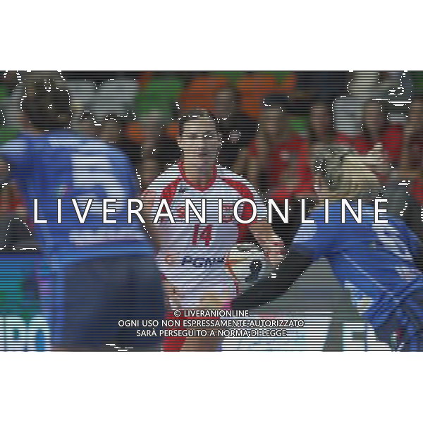 27.09.2017 LUBIN PILKA RECZNA KOBIET REPREZENTACJA , (HANDBALL WOMEN) DRUGA RUNDA KWALIFIKACJIE MISTRZOSTW EUROPY EHF FRANCJA 2018 (WOMENÅS EHF EURO 2018 QUALIFICATION GAME POLAND - ITALY), MECZ POLSKA - WLOCHY NZ (C) KAROLINA KUDLACZ GOLC FOTO JAKUB PIASECKI / CYFRASPORT / NEWSPIX.PL --- Newspix.pl / AGENZIA ALDO LIVERANI SAS - ITALY ONLY EDITORIAL USE ONLY - Polonia Italia pallamano Femminile Gruppo 2 di qualificazione ai Campionati Europei di Francia 2018 - 27-09-2017
