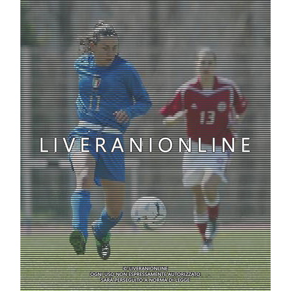 genova 13/04/2005 calcio femminile amichevole Italia-Danimarca nella foto pasqui m. ilaria ag.aldo Liverani-Venezia