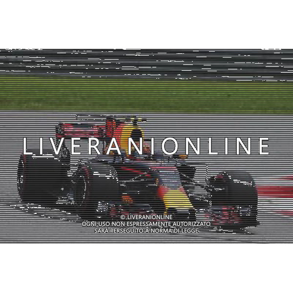 Max Verstappen (NLD) Red Bull Racing RB13. 30.09.2017. Formula 1 World Championship, Rd 15, Malaysian Grand Prix, Sepang, Malaysia, Saturday. - www.xpbimages.com, EMail: requests@xpbimages.com - copy of publication required for printed pictures. Every used picture is fee-liable. Â© Copyright: Moy / XPB Images/Ag. Aldo Liverani s.a.s./ONLY ITALY