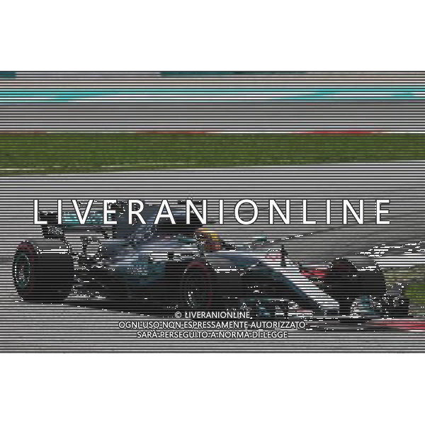 Lewis Hamilton (GBR) Mercedes AMG F1 W08. 30.09.2017. Formula 1 World Championship, Rd 15, Malaysian Grand Prix, Sepang, Malaysia, Saturday. - www.xpbimages.com, EMail: requests@xpbimages.com - copy of publication required for printed pictures. Every used picture is fee-liable. Â© Copyright: Moy / XPB Images/Ag. Aldo Liverani s.a.s./ONLY ITALY