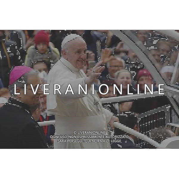 Cesena - visita di Papa Francesco 01/10/2017 nella foto: Papa Francesco ©Claudio Zamagni/Agenzia Aldo Liverani Pope Francis on the car before speaks to people in Piazza del Popolo during the visit in Cesena city on October 01 2017 
