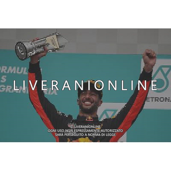 3rd place Daniel Ricciardo (AUS) Red Bull Racing RB13. 01.10.2017. Formula 1 World Championship, Rd 15, Malaysian Grand Prix, Sepang, Malaysia, Sunday. AG ALDO LIVERANI SAS ONLY ITALY
