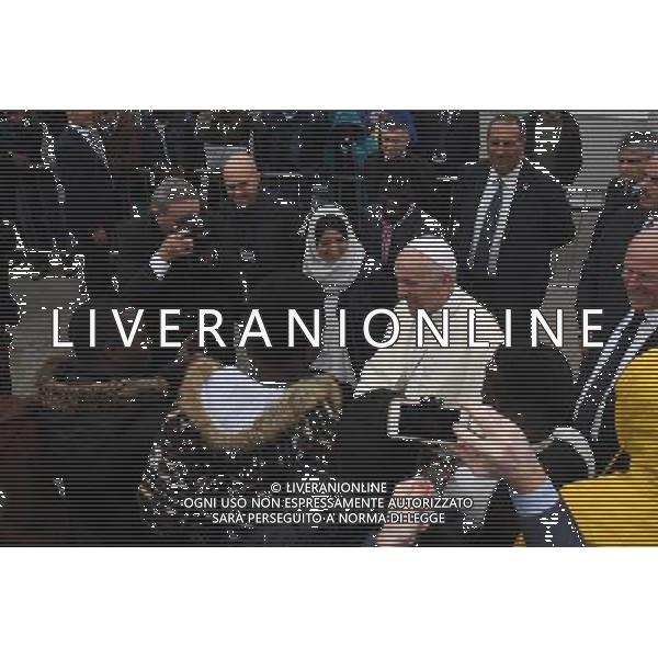 bologna -01-10-2017 visita di papa francesco abologna in piazza matteotti e hub nella foto papa francesco ag aldo liverani sas
