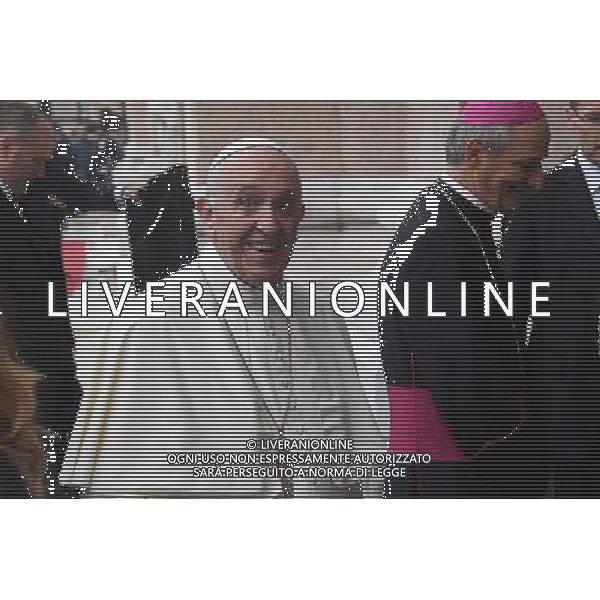 bologna -01-10-2017 visita di papa francesco abologna in piazza matteotti e hub nella foto papa francesco ag aldo liverani sas