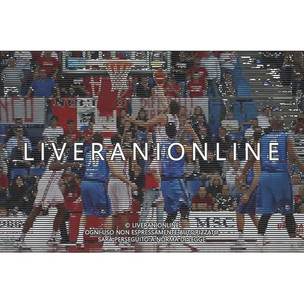 Lega Basket serie A 01/10/2017 V L Pallacanestro Pesaro - Germani Basket Brescia nella foto: Ceron Marco ©Claudio Zamagni/Agenzia Aldo Liverani Ceron Marco during basketball match between V L Pallacanestro Pesaro and Gremani Basket Brescia at Adriatic Arena in Pesaro on October 1 2017 photo credit by Claudio Zamagni/Aldo Liverani Photo Agency