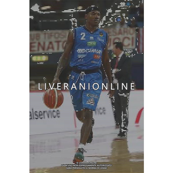 Lega Basket serie A 01/10/2017 V L Pallacanestro Pesaro - Germani Basket Brescia nella foto: Moore Lee ©Claudio Zamagni/Agenzia Aldo Liverani Moore Lee during basketball match between V L Pallacanestro Pesaro and Gremani Basket Brescia at Adriatic Arena in Pesaro on October 1 2017 photo credit by Claudio Zamagni/Aldo Liverani Photo Agency