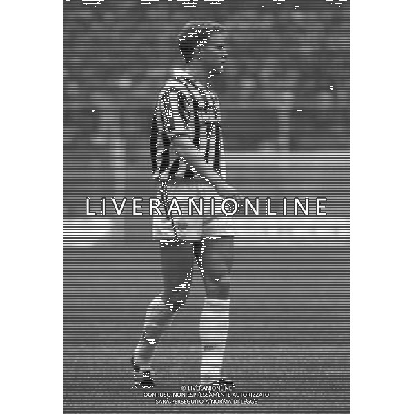 OLIVER BIERHOFF CON LA MAGLIA DELL\'ASCOLI CAMPIONATO CALCIO SERIE B 1991/1992 Â© ARCHIVIO / AGENZIA ALDO LIVERANI SAS