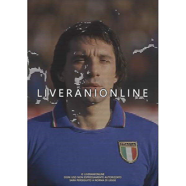 RETROSPETTIVA GIAMPIERO MARINI CALCIATORE NELLA FOTO GIAMPIERO MARINI CON LA MAGLIA DELLA NAZIONALE ITALIANA AG ALDO LIVERANI SAS